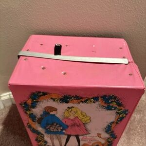 VINTAGE 1968 MATTEL THE WORLD OF BARBIE DOLL TRUNK PINK 1004